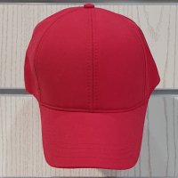 Нова изчистена шапка с козирка в червен цвят, микрофибър, снимка 4 - Шапки - 37505726