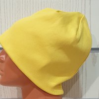 Нова зимна шапка неоново жълт цвят, снимка 7 - Шапки - 32035390