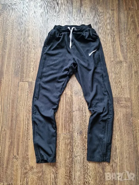 Страхотно мъжко долнище NIKE размер S , снимка 1