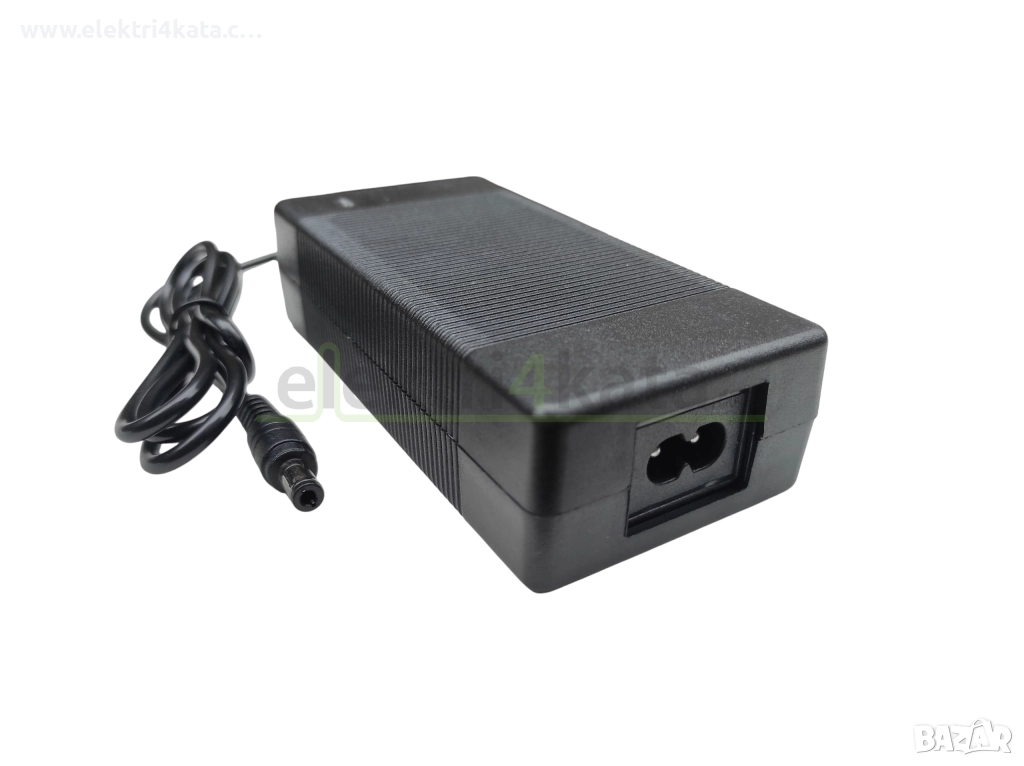 Зарядно устройство 42V (DC 5.5 x 2.5 мм) компактно, снимка 1