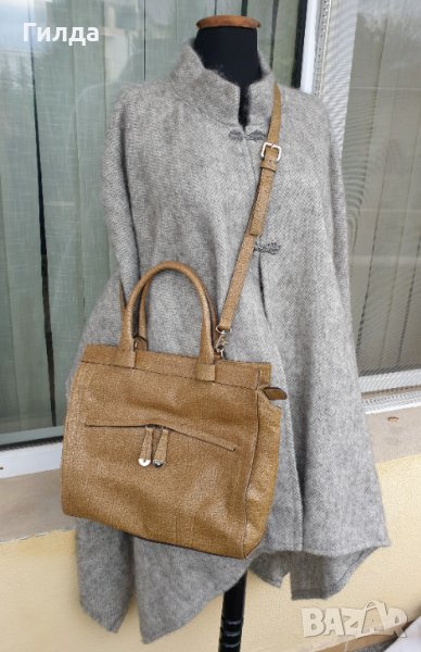 оригинална Coccinelle бежова кожена чанта налична, снимка 1