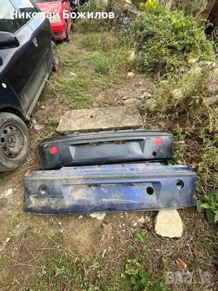 Продавам задни брони fiat bravo 2 цвята , снимка 1