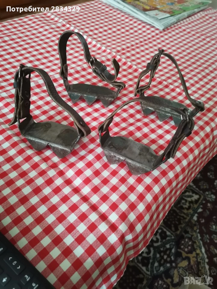 котки за лед , снимка 1