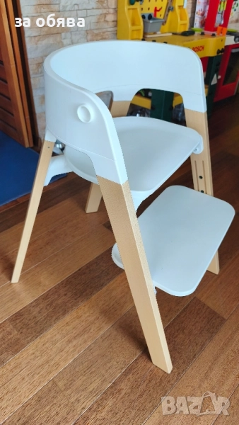 Два броя столчета за хранене Stokke Steps, снимка 1