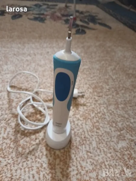 електрическа четка за зъби Орал Б, снимка 1