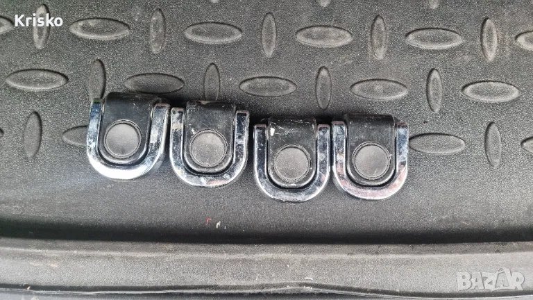 Зекопчалки за багажника , снимка 1