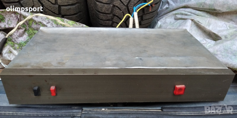 устройство за отложен старт предпазител вход и изход 220в 24 в изход командва се от часовник с аларм, снимка 1