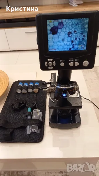 LCD микроскоп BRESSER, снимка 1
