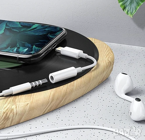 Lightning към 3.5 мм Аудио Адаптер за iPhone с вграден DAC Чип за Hi-Fi звук, снимка 10 - Apple iPhone - 54363566