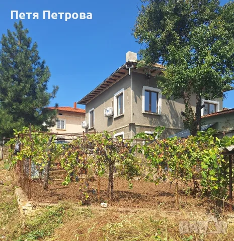 Двуетажна къща, с. Цаконица, общ. Мездра, обл. Враца , снимка 3 - Къщи - 55980529