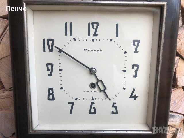 стар стенен часовник "ЯНТАРЬ" - 1973г., снимка 2 - Антикварни и старинни предмети - 42732753