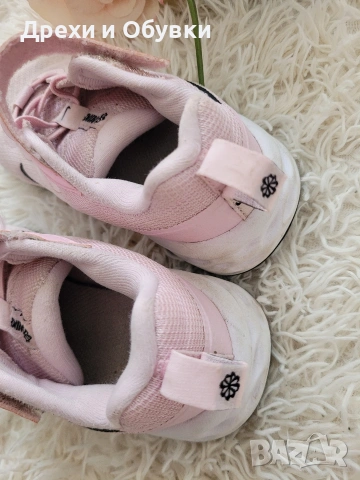 Детски розови маратонки NIKE, бели Polo, Елза , Скай, снимка 3 - Детски маратонки - 54151025