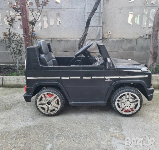 Детски акумулаторен джип Mercedes G-Class (G65) – Черен, снимка 3 - Детски велосипеди, триколки и коли - 53980785