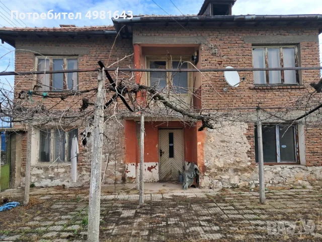 Продавам къща с.Говедаре