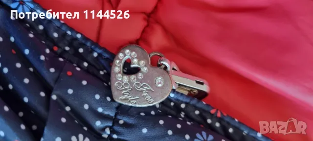 Дамски елек с две лица XS/S, снимка 2 - Елеци - 47422723