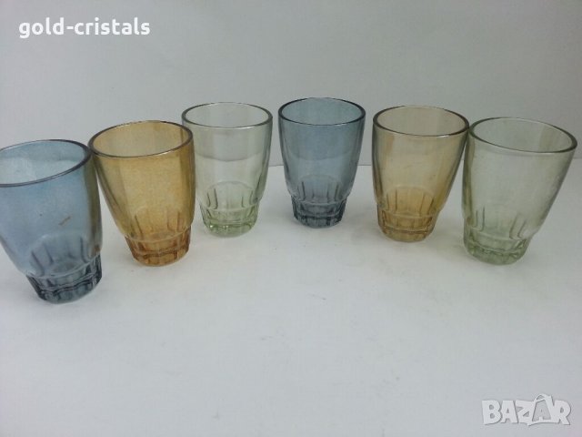 Ретро чаши цветно стъкло, снимка 4 - Антикварни и старинни предмети - 32196185