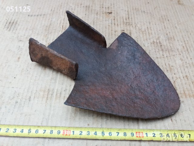 възрожденски кован лемиш от дървен плуг, рало, снимка 11 - Антикварни и старинни предмети - 36767660