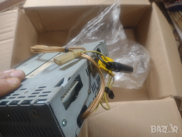 Радио-касетофон Pioneer, снимка 2 - Радиокасетофони, транзистори - 54177122