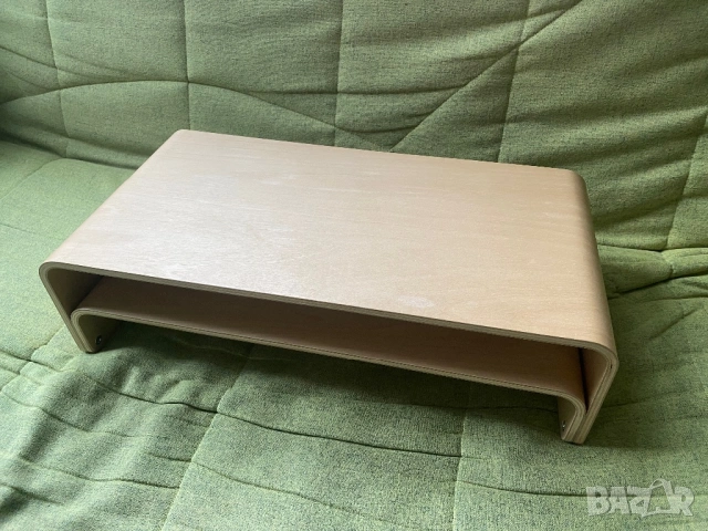 Регулируема Поставка за монитор / лаптоп