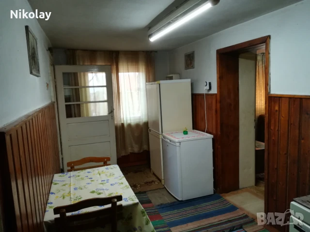 Масивна двуетажна къща с гараж в гр. Шивачево, снимка 15 - Къщи - 50795441