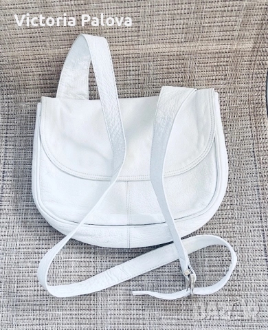 Бяла кожена чанта CENNETH COLE USA, снимка 14 - Чанти - 51480903