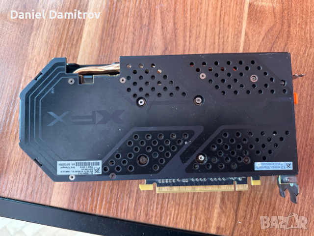 Видео карта AMD Radeon RX 580 8GB, снимка 2 - Видеокарти - 53070275