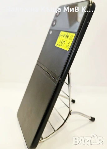 Samsung Galaxy Z Flip3 5G 8/256 01735-26, снимка 4 - Samsung - 54320414