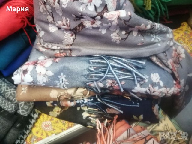 Нови Пролетни меки шалове с котета 🐈, 🐶 кучета и цветя 💐 . Дължина 180 см/70 см ширина, снимка 10 - Шалове - 38967880