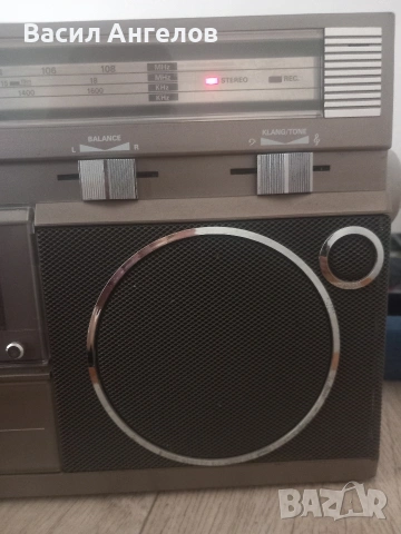 GRUNDIG rr710, снимка 4 - Радиокасетофони, транзистори - 53901073