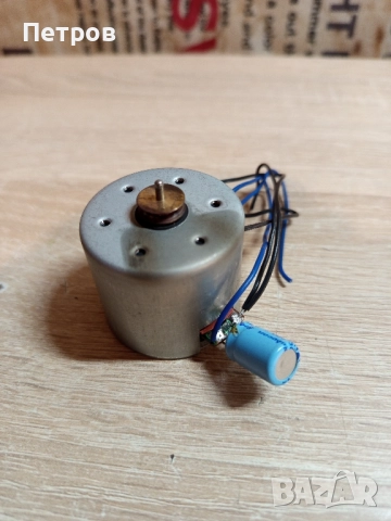 Моторче за Дек (Резервна част!), снимка 2 - Декове - 51632603