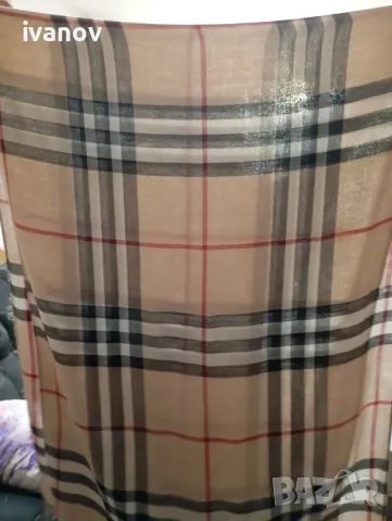 Шал Burberry , снимка 1