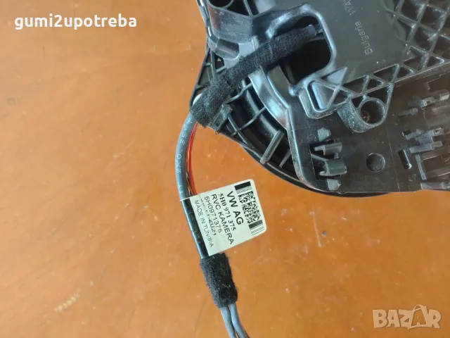 Дръжка Заден Капак Камера Обратно Виждане 10A827469 VW ID.3 E11 pro, снимка 6 - Части - 56151544