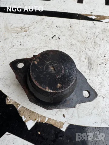 Хидравличен Тампон Окачване  на двигател за SEAT Córdoba I,Toledo I,VW Iltis, Golf I,II,J, снимка 2 - Части - 48303774