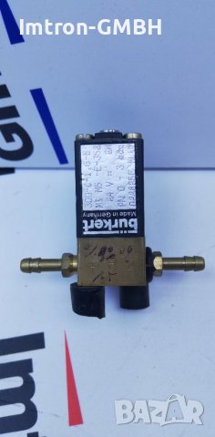  Burkert 2-посочен  електромагнитен вентил  24V /  0 - 3 бара 
