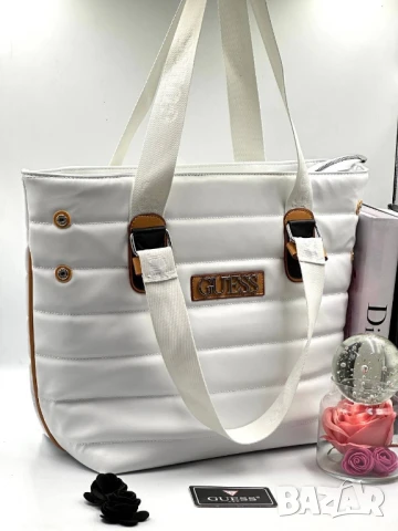 чанти guess , снимка 2 - Чанти - 51116975