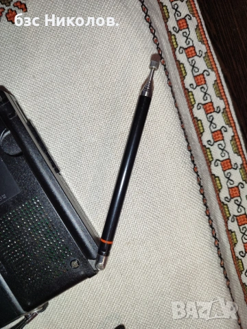 Използвано радио Panasonic RF-B10 FM/SW/MW World Radio., снимка 8 - Радиокасетофони, транзистори - 54153461