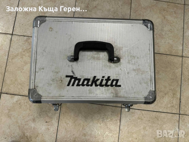 Перфоратор Makita HR 2300