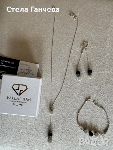 Бижута с кристали от Swarovski