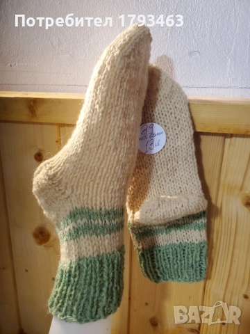 Ръчно плетени дамски чорапи от вълна, размер 39, снимка 12 - Дамски чорапи - 51516138