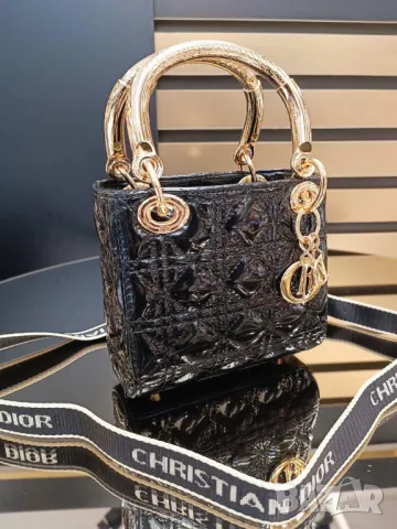 чанти christian dior 18х17см, снимка 5 - Чанти - 50416770