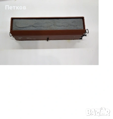 Товарен вагон четириосен Piko мащаб H0, снимка 3 - Колекции - 53133288