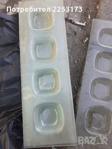 Стъклен руски поднос за сервиране,вази и стъклени пепелници, снимка 2 - Прибори за хранене, готвене и сервиране - 49247330