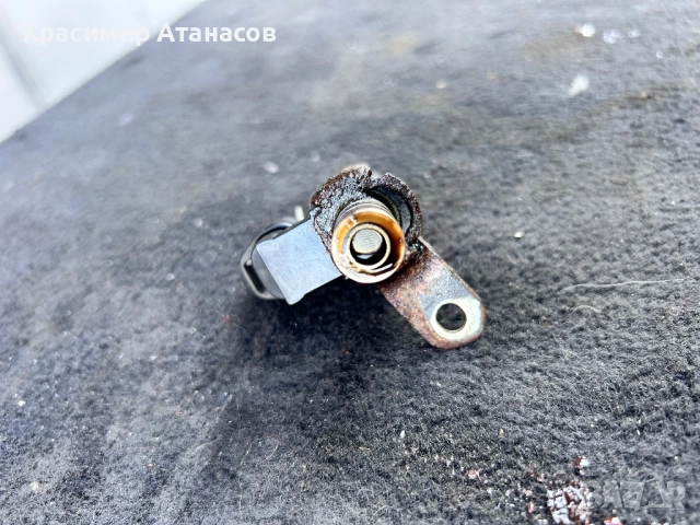 Маслен клапан за Тойота Авенсис T27 дизел. , снимка 4 - Части - 51526537