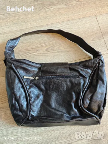 Дамска чанта от естествена кожа , снимка 2 - Чанти - 48630223