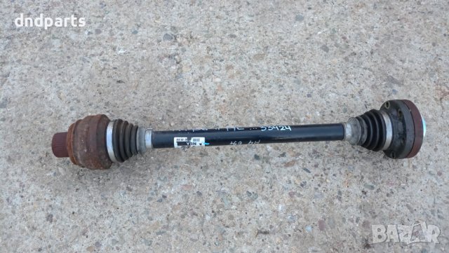 Полуоска Audi A4 B8 3.0TDI 2011г.(задна лява)	