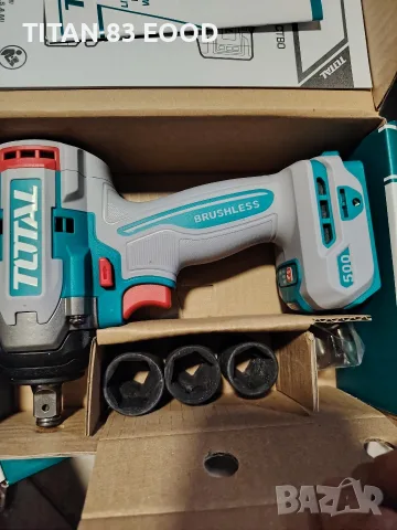 Акумулаторен ударен безчетков гайковерт TOTAL INDUSTRIAL, 1/2", 20 V, 500 Nm, без батерия, снимка 4 - Винтоверти - 56008644