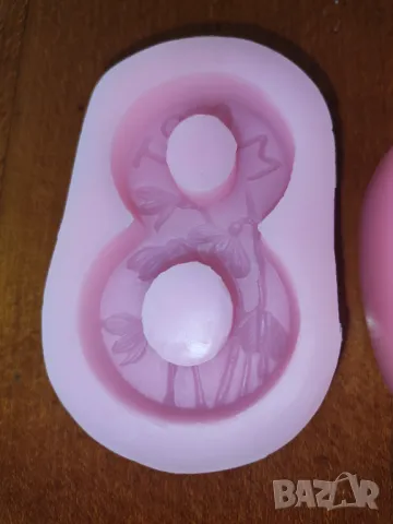 Два молда осмица с лалета и нарцис и с кокичета , снимка 2 - Форми - 49189065