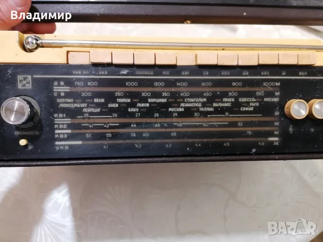 радио РИГА модел 103-1, снимка 2 - Радиокасетофони, транзистори - 55804127