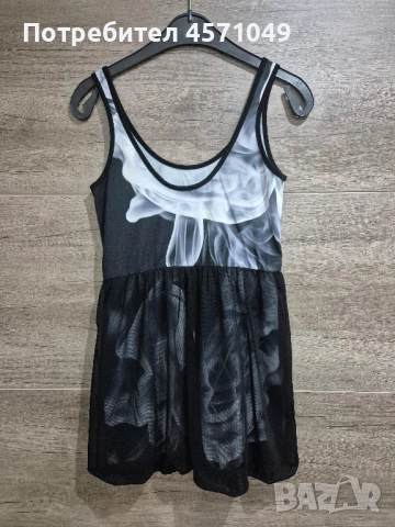 Туника Adidas XS, снимка 2 - Рокли - 53203624