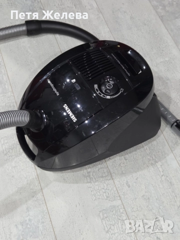 Прахосмукачка SIEMENS 1600w, снимка 2 - Прахосмукачки - 52121741